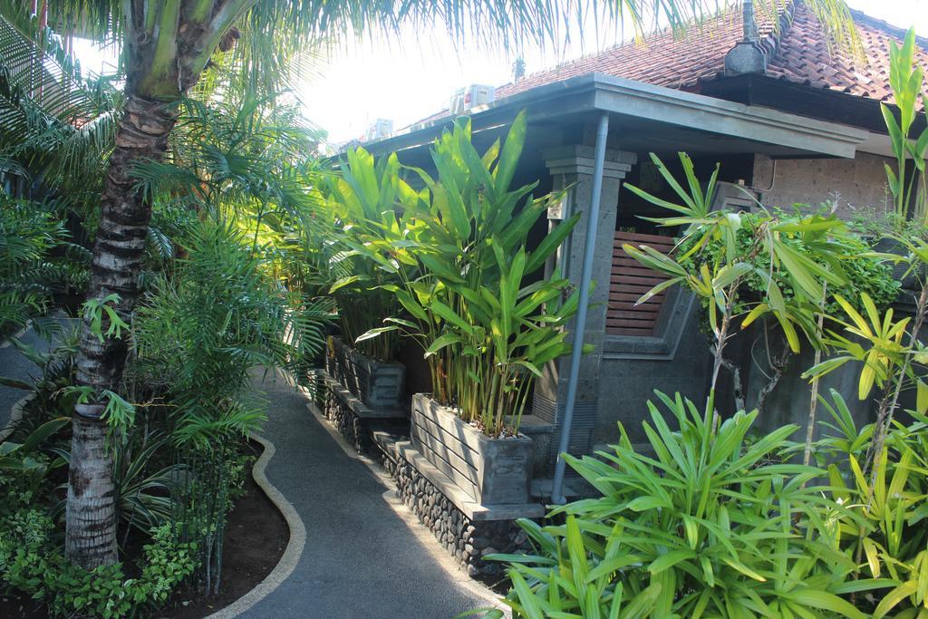 Letos Kubu Homestay Kuta Lombok Exterior foto