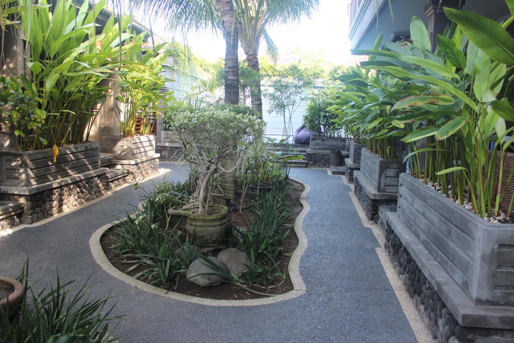 Letos Kubu Homestay Kuta Lombok Exterior foto