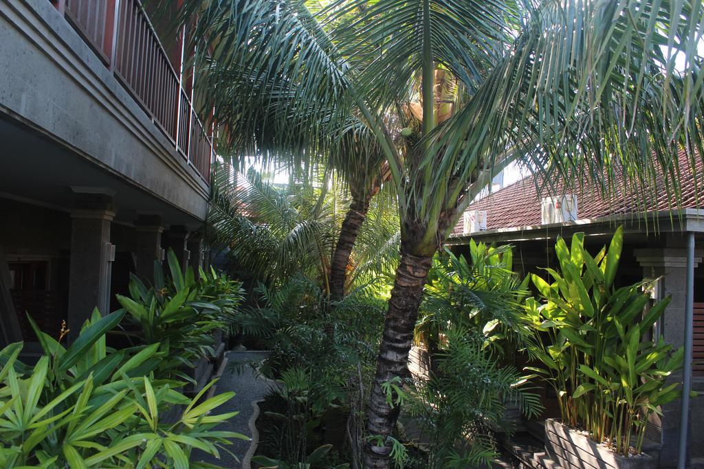 Letos Kubu Homestay Kuta Lombok Exterior foto
