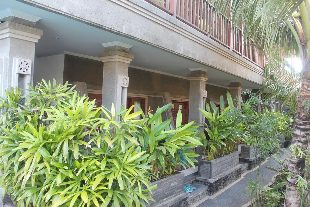 Letos Kubu Homestay Kuta Lombok Exterior foto