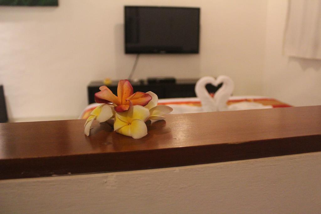 Letos Kubu Homestay Kuta Lombok Exterior foto